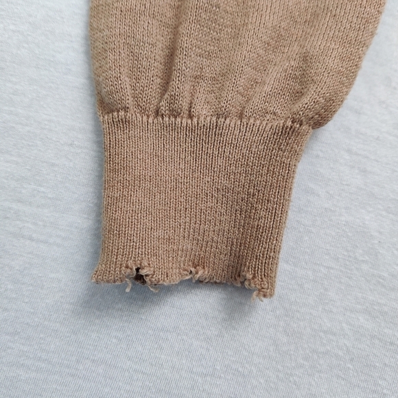 FOREVER 21 distressed sweater for women Small - Picture 8 of 12